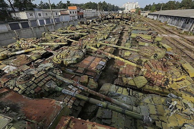“Choáng” trước số lượng xe tăng trong tình trạng bảo quản sẵn sàng chiến đấu của Nga