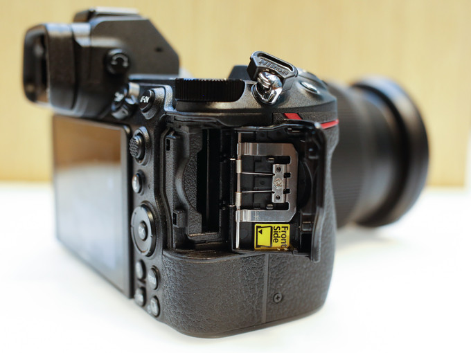 Nikon Z7 về Việt Nam, giá từ 81 triệu đồng