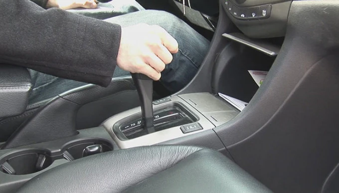 Những lỗi phanh ô tô – người lái mới thường mắc phải