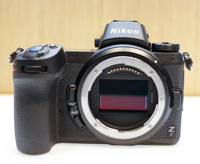 Nikon Z7 về Việt Nam, giá từ 81 triệu đồng