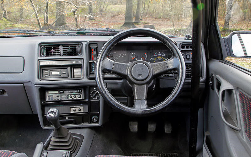 Nội thất xe hơi thay đổi như thế nào trong gần 100 năm qua hình ảnh 8 Nội thất xe hơi thay đổi như thế nào trong gần 100 năm qua?