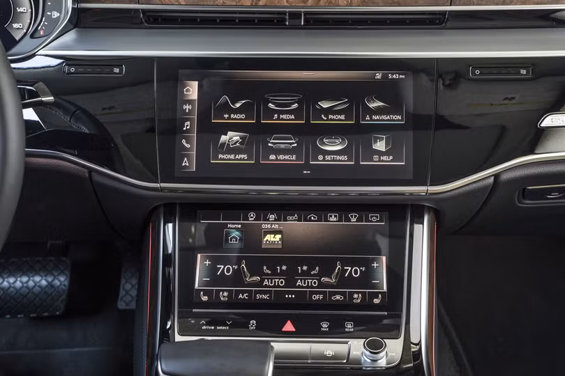 Audi nâng tầm A8 mới, sang trọng và an toàn hơn