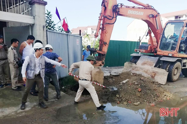 Winhouse tài trợ phường Hà Huy Tập làm đường và mương thoát nước