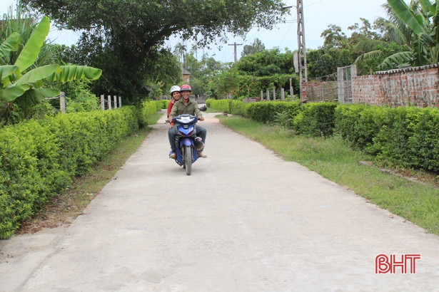 Can Lộc biểu dương điển hình phụ nữ xây dựng nhà sạch, vườn đẹp