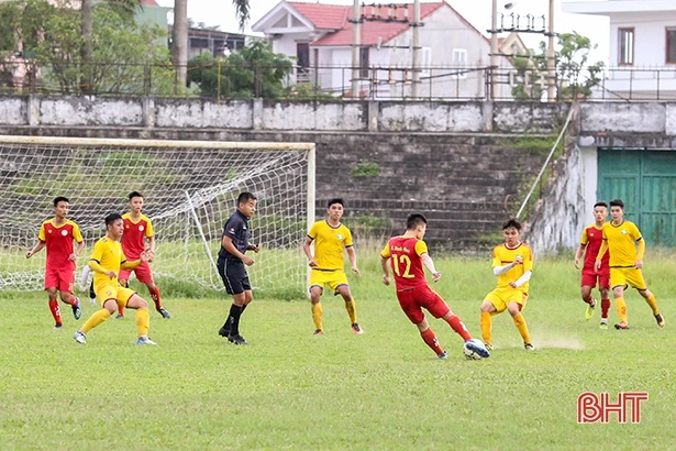 Ghi 1 bàn thắng, U19 Hà Tĩnh vẫn bại trận trước đàn anh U21 SLNA