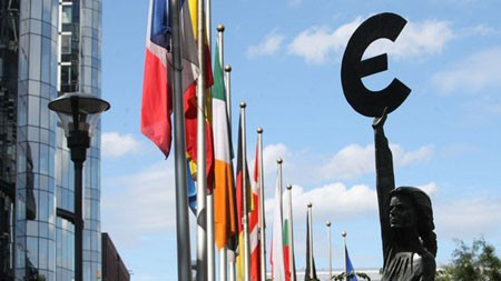 Châu Âu có thoát khỏi suy thoái khi Pháp bất ngờ tăng trưởng kinh tế? (Ảnh: Internet)