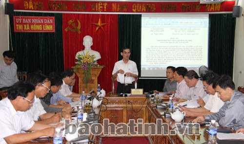 Phó chủ tịch Thường trực UBND tỉnh Trần Minh Kỳ: UBND thị xã Hồng Lĩnh sớm có văn bản trả lời các cơ quan báo chí đã có bài phản ánh xung quanh công tác bồi thường GPMB.