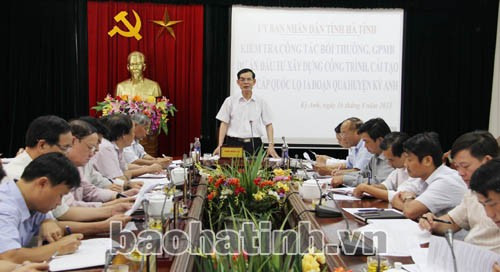 Phó Chủ tịch Thường trực UBND tỉnh Trần Minh Kỳ: Chậm nhất trước ngày 30/9, địa phương, ngành liên quan phải bàn giao mặt bằng sạch cho các đơn vị thi công