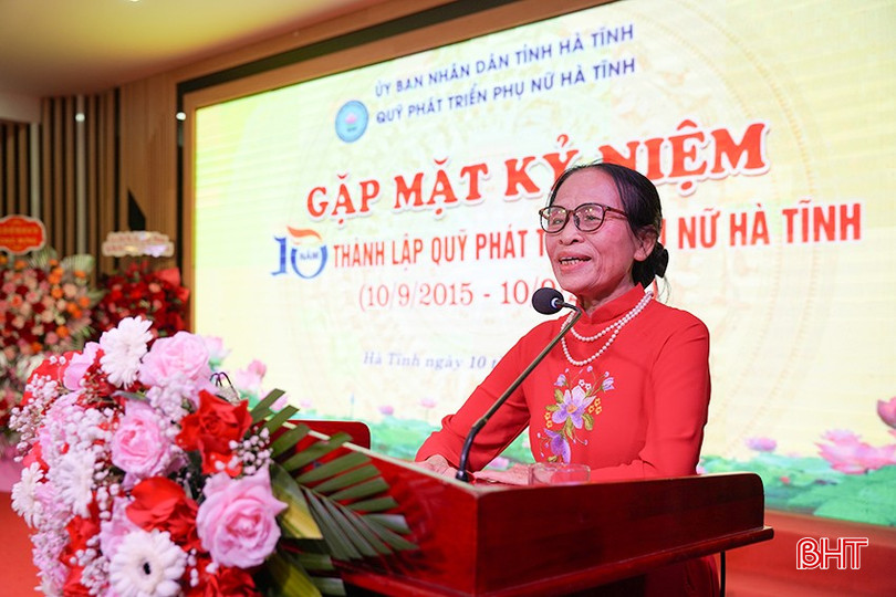 Đại biểu chia sẻ kinh nghiệm tại chương trình gặp mặt kỷ niệm. bqbht_br_nguyen-chu-tich-hoi.jpg
