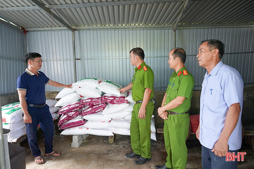 Công an xã Cẩm Lạc hỗ trợ người từng lầm lỡ vượt qua mặc cảm, tạo việc làm và điều kiện để ổn định cuộc sống. bqbht_br_cong-an-xa-cam-lac.jpg