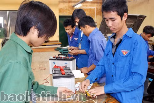 Nhiều học sinh lựa chọn học nghề sau khi tốt nghiệp. Ảnh: Thúy Ngọc