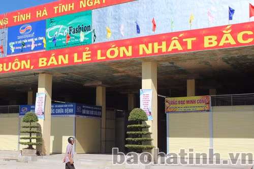 Trung tâm thương mại Chợ Hội (Cẩm Xuyên) Trung tâm thương mại Chợ Hội (Cẩm Xuyên)