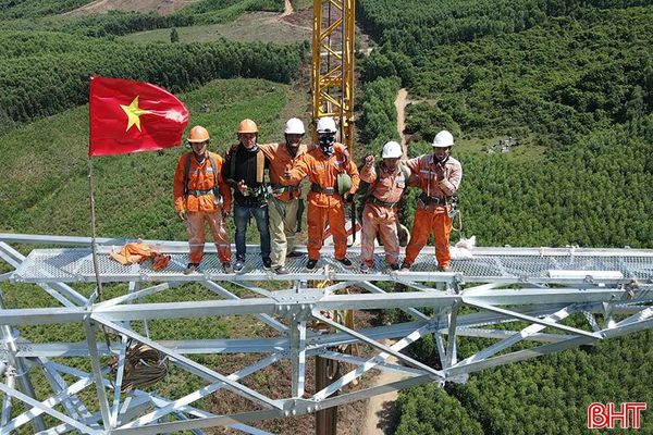Dự án đường dây 500 kV qua Hà Tĩnh: Quyết tâm hoàn thành trước mùa mưa bão