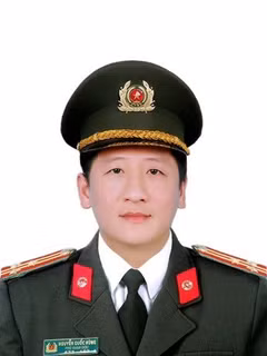 Nguyễn Quốc Hùng