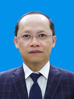 Nguyễn Hồng Lĩnh