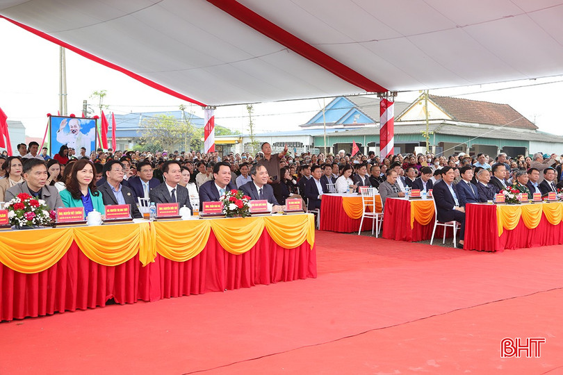 Đại biểu tham dự buổi lễ. bqbht_br_9423.jpg