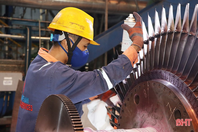 Đang trong giai đoạn trung tu nhưng Công ty Điện lực Dầu khí Hà Tĩnh vẫn duy trì ổn định sản xuất - kinh doanh và đóng nộp hơn 79 tỷ đồng tiền thuế năm 2024. 3011-6587.jpg