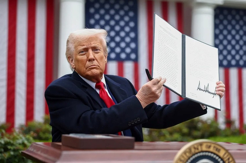 Ngày 2/7, Tổng thống Donald Trump thông báo mọi hàng hóa từ Việt Nam khi vào Mỹ chịu thuế quan 20%. (Ảnh internet). 5.jpg