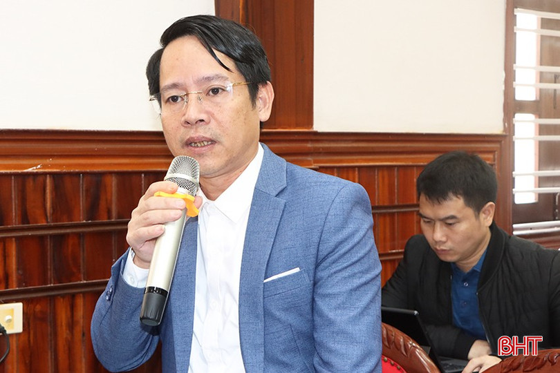 Trưởng phòng NN&PTNT huyện Cẩm Xuyên Lê Văn Danh: Các xã cần tập trung xây dựng các mô hình sản xuất nông nghiệp quy mô lớn để nâng cao thu nhập cho người dân bqbht_br_8262.jpg
