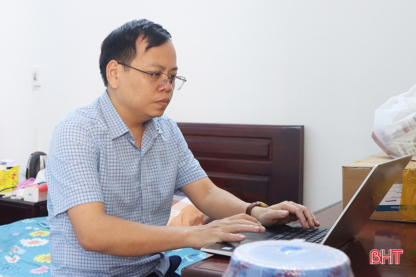 Anh Dương Lê Quang - cán bộ Cục Thuế tỉnh Quảng Trị (trước sắp xếp) đã ổn định chỗ ở và công việc tại trụ sở chính (Hà Tĩnh) Chi cục Thuế khu vực XI. bqbht_br_6.jpg