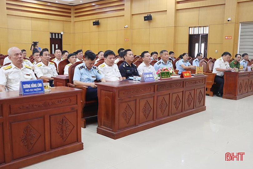Đại biểu tham dự lễ ký kết. 0813.jpg
