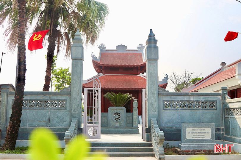 Nhà tưởng niệm Anh hùng liệt sỹ Phan Đình Giót tại xã Cẩm Quan. bqbht_br_3341.jpg