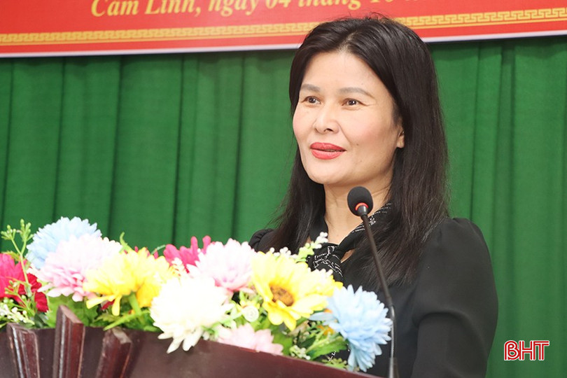Đại biểu Bùi Thị Quỳnh Thơ - Ủy viên chuyên trách Ủy ban Kinh tế của Quốc hội thông tin về Kỳ họp thứ 8. 3272-8064.jpg