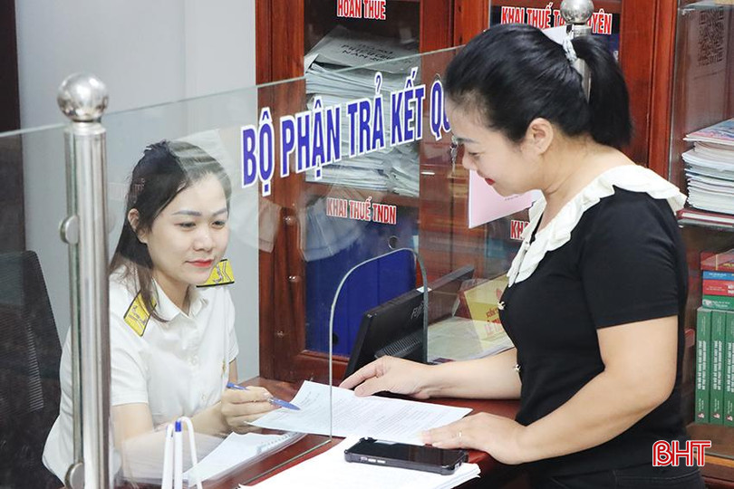 Cục Thuế tỉnh Hà Tĩnh đẩy mạnh tuyên truyền về Luật Đất đai mới đến người nộp thuế. 0808.jpg