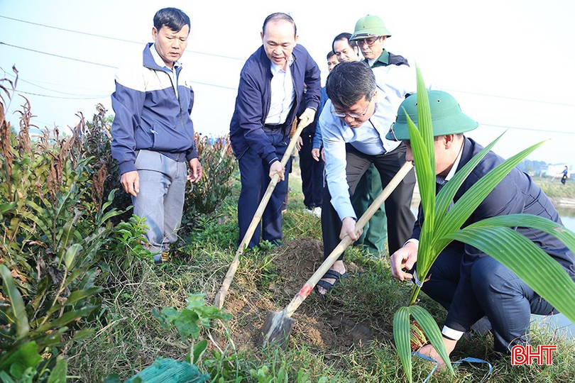 TP Hà Tĩnh tổ chức lễ phát động “Tết trồng cây năm 2025” trước Tết Nguyên đán Ất Tỵ bqbht_br_9393.jpg