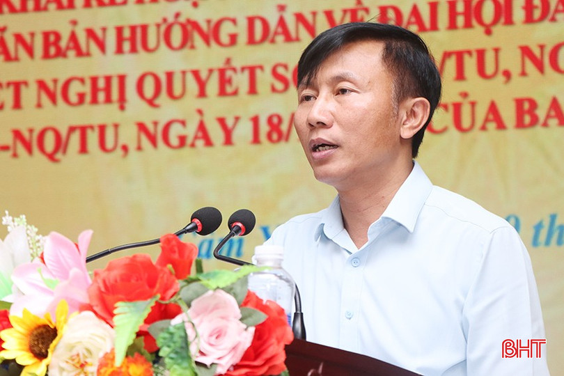 Trưởng ban Tổ chức Huyện ủy Cẩm Xuyên Trần Đình Hải triển khai kế hoạch thực hiện Chỉ thị số 35-CT/TW của Bộ Chính trị và các văn bản hướng dẫn tổ chức đại hội đảng bộ các cấp nhiệm kỳ 2025 – 2030. 3513-3260.jpg