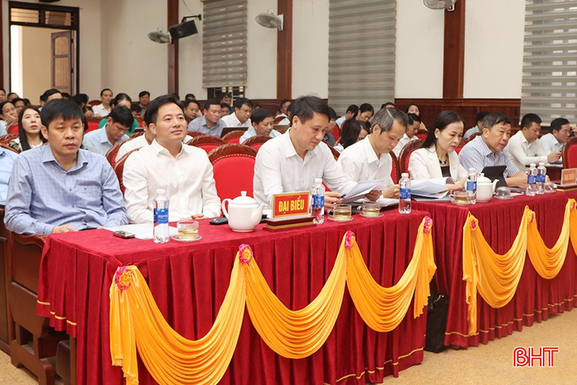 Đại biểu tham dự hội nghị. 3494-6808.jpg