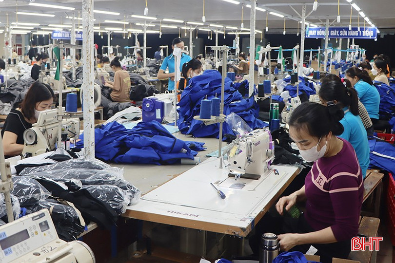Công ty CP Sản xuất đầu tư và Thương mại TAAD Hà Tĩnh sẽ tập trung nâng cao tay nghề cho người lao động để tăng năng suất, giảm chi phí và giá thành sản phẩm. bqbht_br_3.jpg