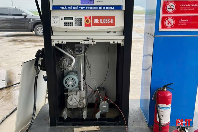 Với giải pháp kết nối tự động, dữ liệu sẽ được truyền tự động từ cột đo xăng dầu nên các nhà cung cấp dịch vụ phải lắp đặt thiết bị ngay từ cột đo. bqbht_br_3.jpg