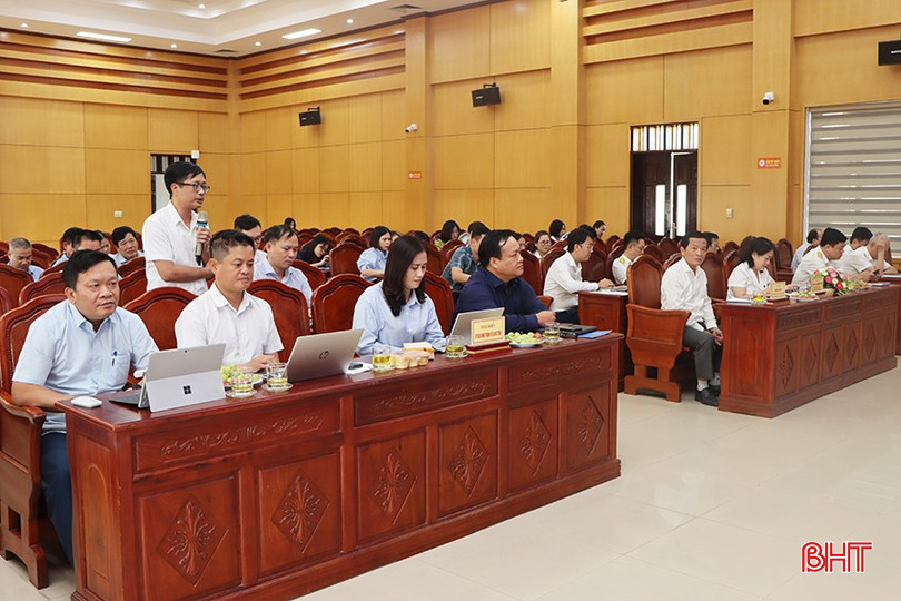 Đại biểu tham dự hội nghị. 3872-4848.jpg