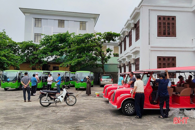 Xe điện mới được Công ty cổ phần Đầu tư xuất nhập khẩu GNC Hà Tĩnh mua với giá 350 triệu đồng/xe. bqbht_br_1234321234.jpg