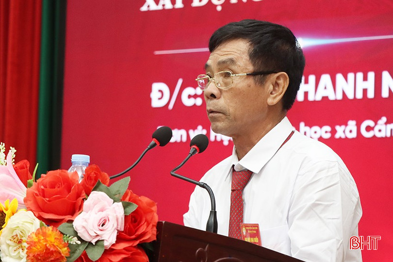 Đại diện Hội Khuyến học xã Cẩm Thành Trần Thanh Nhàn tham luận về công tác khuyến học, khuyến tài và xây dựng xã hội học tập. bqbht_br_6385.jpg