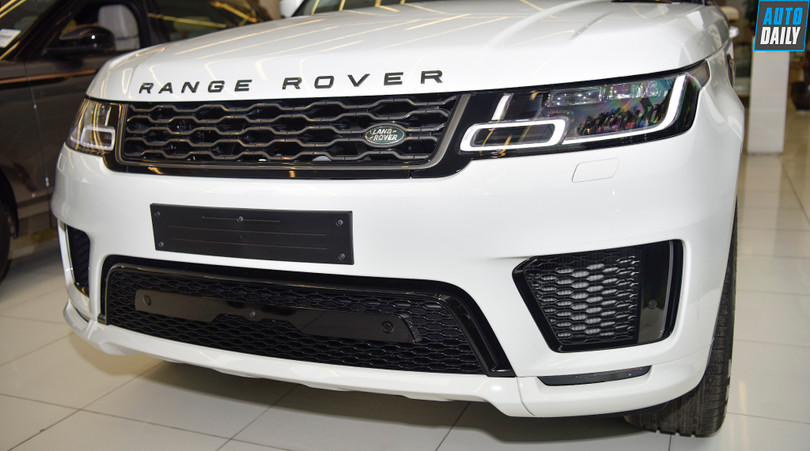 Chi tiết Range Rover Sport HSE 2019 giá 6,8 tỷ đồng
