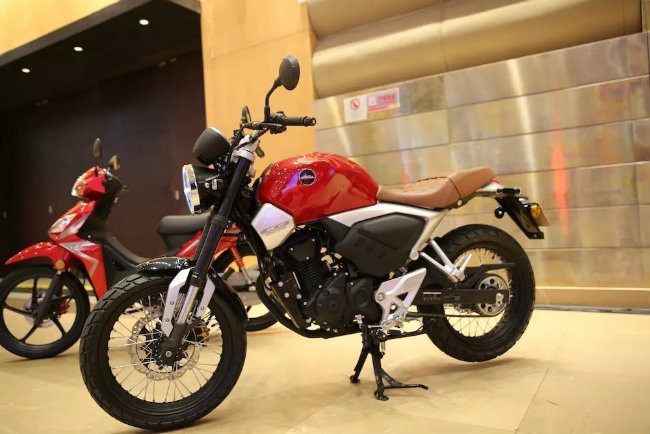 Chi tiết môtô mới 2019 Honda CB190SS “đốn tim” phái mạnh