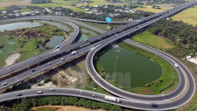 Chính phủ yêu cầu dồn toàn lực cho Dự án cao tốc Bắc - Nam