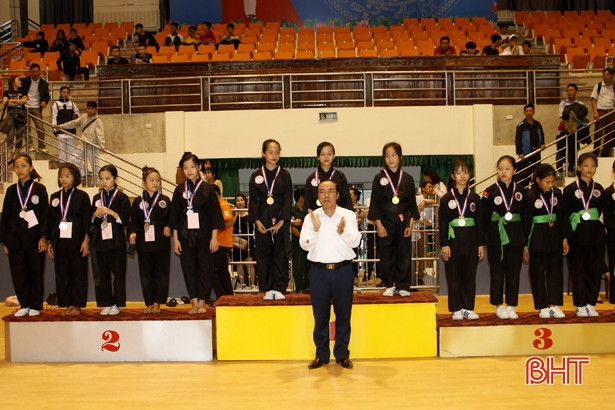 Quyết liệt tranh tài ngày đầu Đại hội Thể thao học sinh Hà Tĩnh