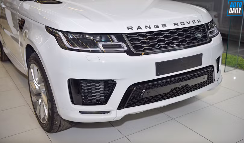 Chi tiết Range Rover Sport HSE 2019 giá 6,8 tỷ đồng