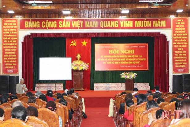 Cung cấp “cẩm nang” quyền lợi người tiêu dùng tại TP Hà Tĩnh