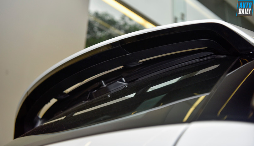 Chi tiết Range Rover Sport HSE 2019 giá 6,8 tỷ đồng