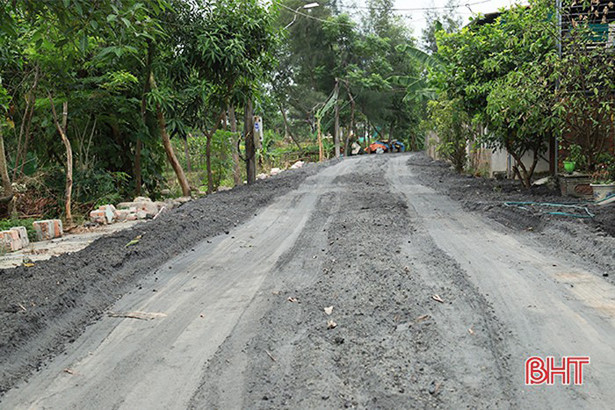 Nghiên cứu sự biến đổi tính chất cơ lý hóa của xỉ hạt lò cao tại Hà Tĩnh