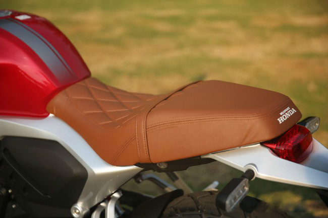 Chi tiết môtô mới 2019 Honda CB190SS “đốn tim” phái mạnh