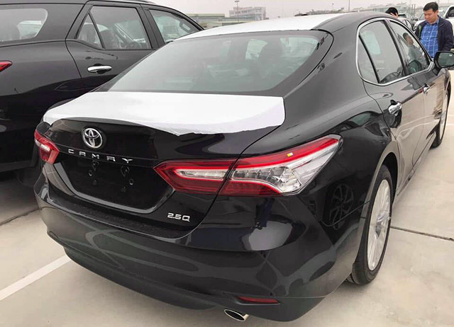 Camry 2019 nhập khẩu đã cập bến, chờ ngày ra mắt thị trường Việt Nam