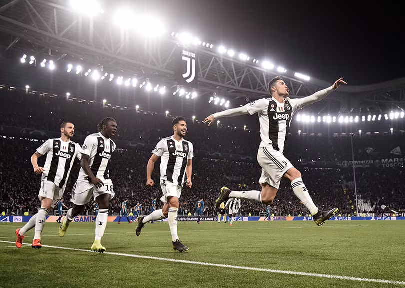 8 anh hào vào tứ kết Champions League: MU, Liverpool giúp Ngoại hạng Anh “tung vó”