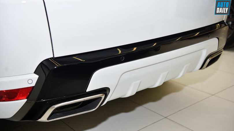 Chi tiết Range Rover Sport HSE 2019 giá 6,8 tỷ đồng