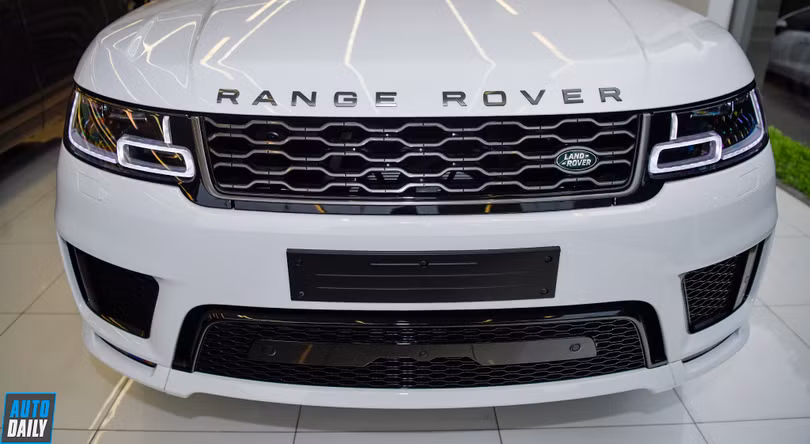 Chi tiết Range Rover Sport HSE 2019 giá 6,8 tỷ đồng