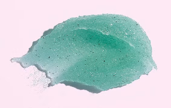 7 cách rửa mặt sai cách gây hại da